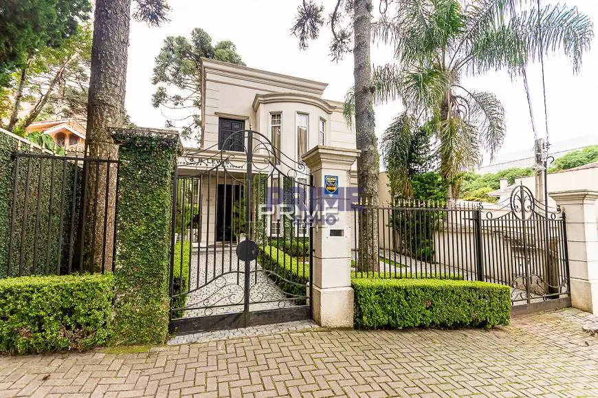 Foto 1 de Casa com 1 Quarto à venda, 240m² em Batel, Curitiba