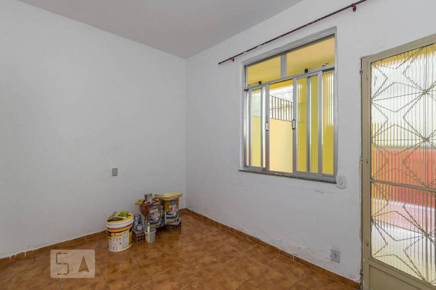 Foto 2 de Casa com 1 Quarto para alugar, 45m² em Irajá, Rio de Janeiro