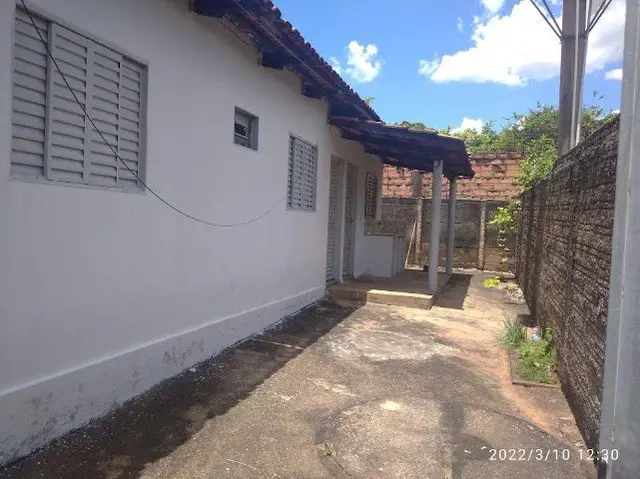 Foto 1 de Casa com 1 Quarto para alugar, 40m² em Jardim América, Goiânia