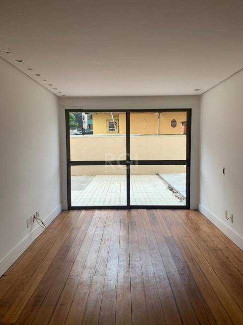 Foto 5 de Casa com 1 Quarto à venda, 70m² em Petrópolis, Porto Alegre