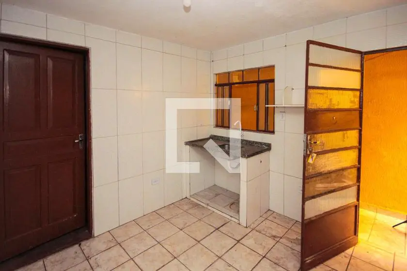 Foto 3 de Casa com 1 Quarto para alugar, 25m² em Vila California, São Paulo