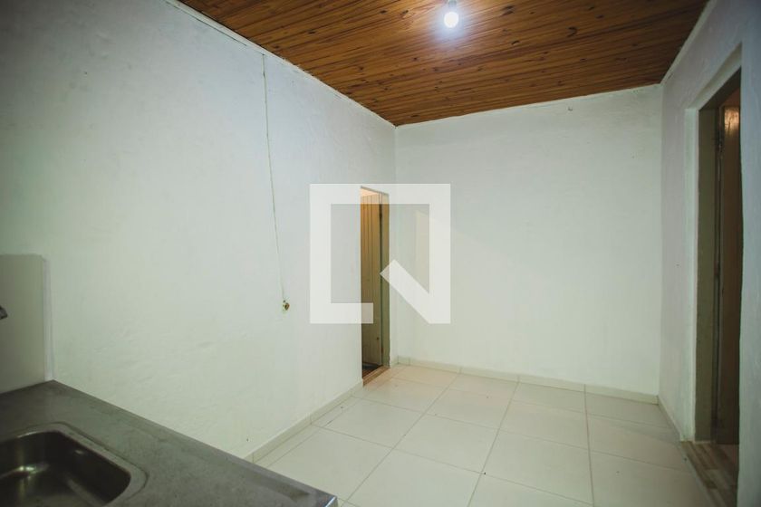 Foto 1 de Casa com 1 Quarto para alugar, 25m² em Vila Campestre, São Paulo