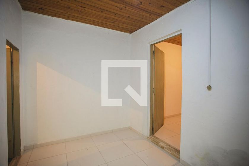 Foto 2 de Casa com 1 Quarto para alugar, 25m² em Vila Campestre, São Paulo