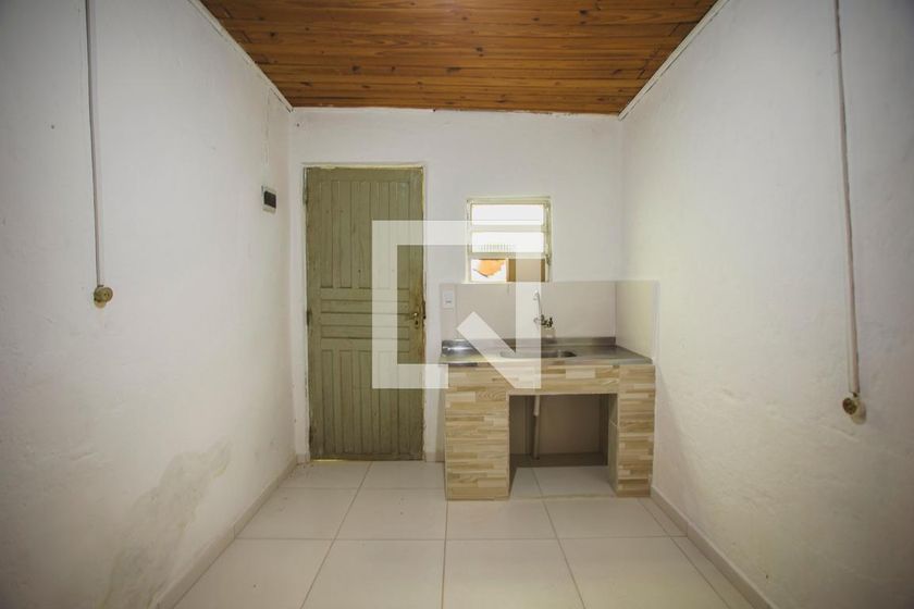 Foto 3 de Casa com 1 Quarto para alugar, 25m² em Vila Campestre, São Paulo