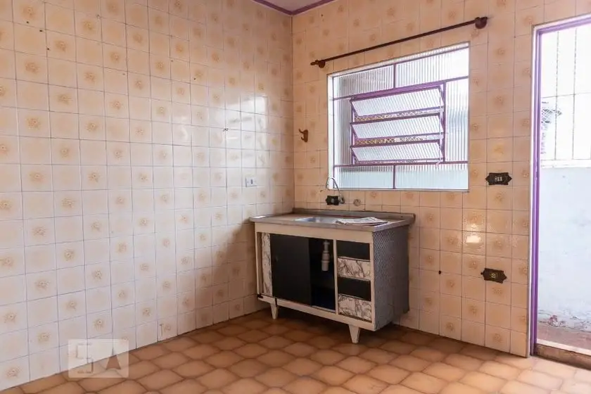 Foto 3 de Casa com 1 Quarto para alugar, 60m² em Vila Paulistana, São Paulo