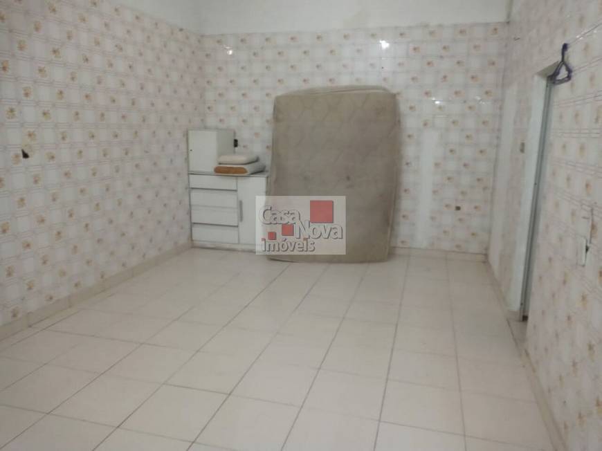 Foto 4 de Casa com 1 Quarto para alugar, 10m² em Vila Sabrina, São Paulo