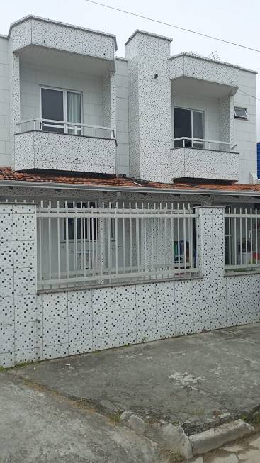 Foto 1 de Casa com 10 Quartos à venda, 330m² em Perequê, Porto Belo