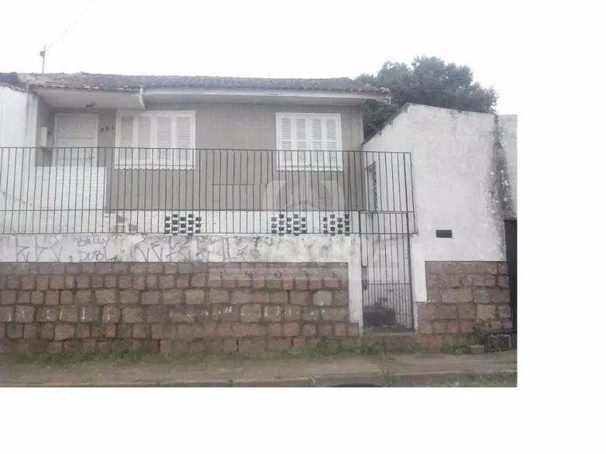 Foto 1 de Casa com 2 Quartos à venda, 49m² em Agronomia, Porto Alegre