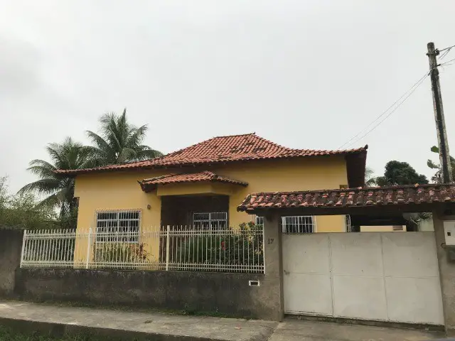 Foto 1 de Casa com 2 Quartos à venda, 600m² em Areal, Itaboraí