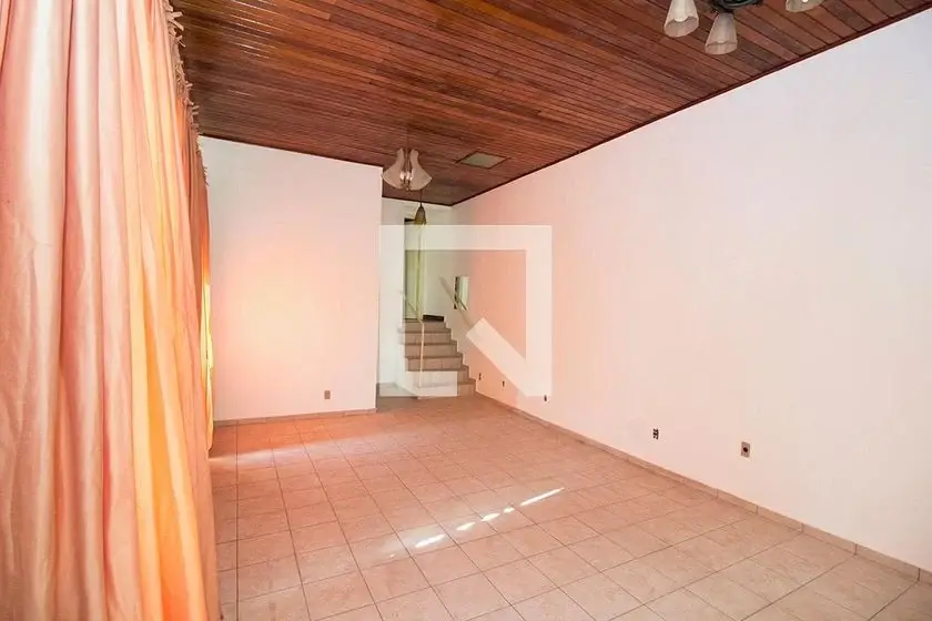 Foto 1 de Casa com 2 Quartos à venda, 105m² em Bom Retiro, São Paulo
