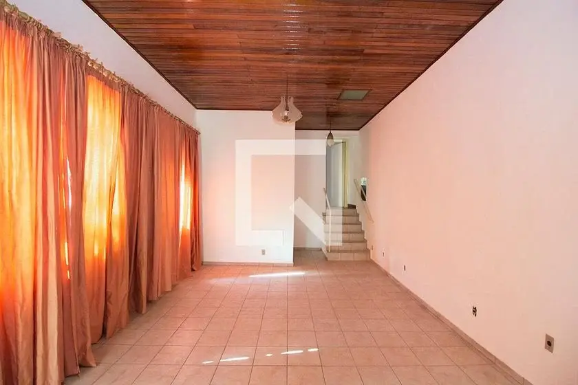 Foto 2 de Casa com 2 Quartos à venda, 105m² em Bom Retiro, São Paulo