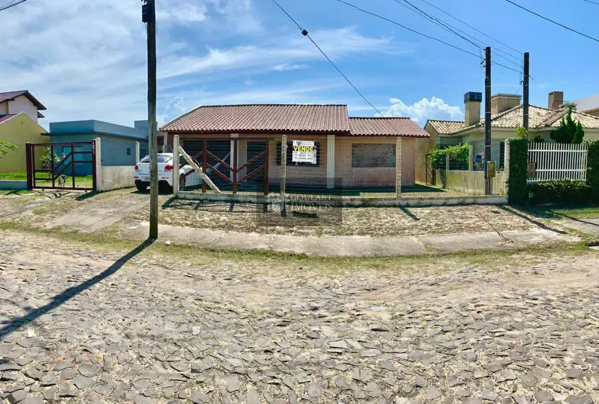 Foto 1 de Casa com 2 Quartos à venda, 102m² em Centro, Capão da Canoa