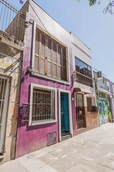 Foto 1 de Casa com 2 Quartos à venda, 104m² em Cidade Baixa, Porto Alegre