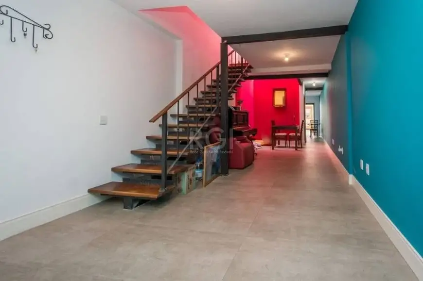 Foto 2 de Casa com 2 Quartos à venda, 104m² em Cidade Baixa, Porto Alegre