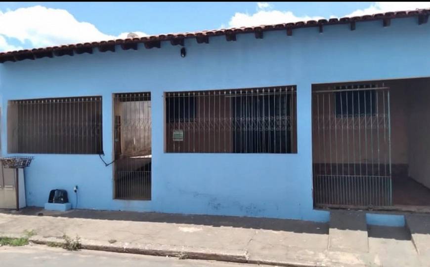 Foto 1 de Casa com 2 Quartos à venda, 64m² em CPA IV, Cuiabá