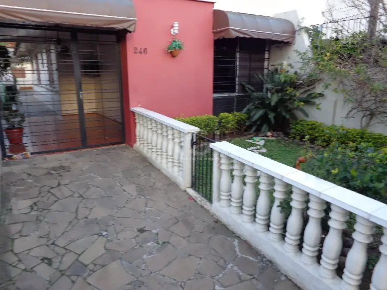 Foto 1 de Casa com 2 Quartos à venda, 90m² em Cristo Redentor, Porto Alegre