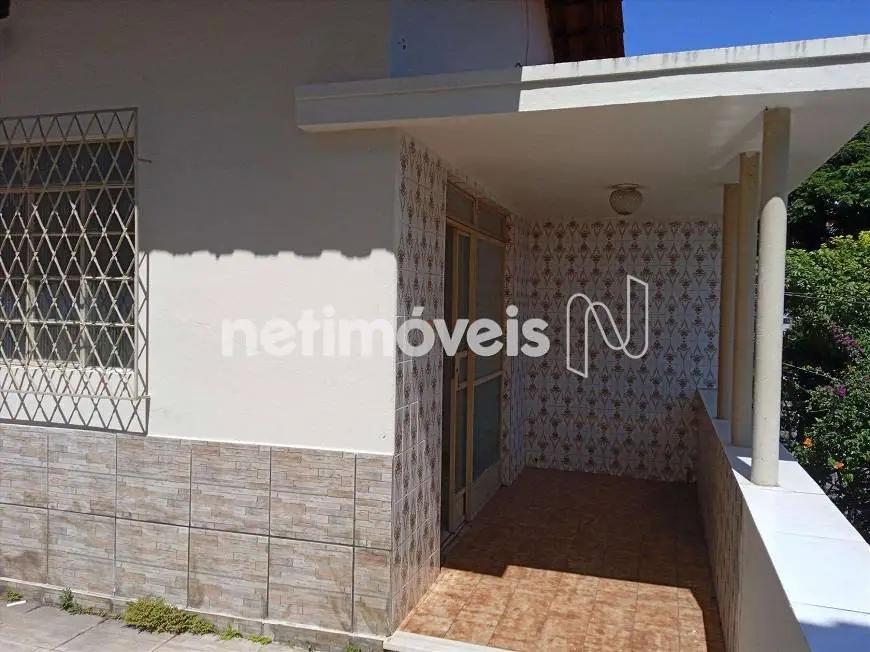 Foto 3 de Casa com 2 Quartos para alugar, 215m² em Dom Bosco, Belo Horizonte