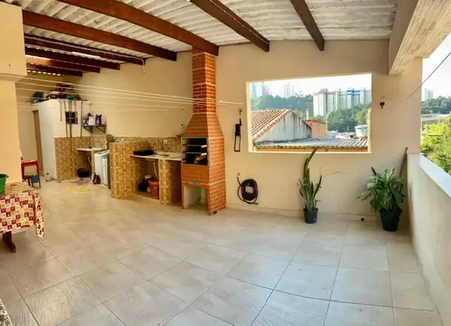 Foto 1 de Casa com 2 Quartos à venda, 150m² em Ferrazópolis, São Bernardo do Campo