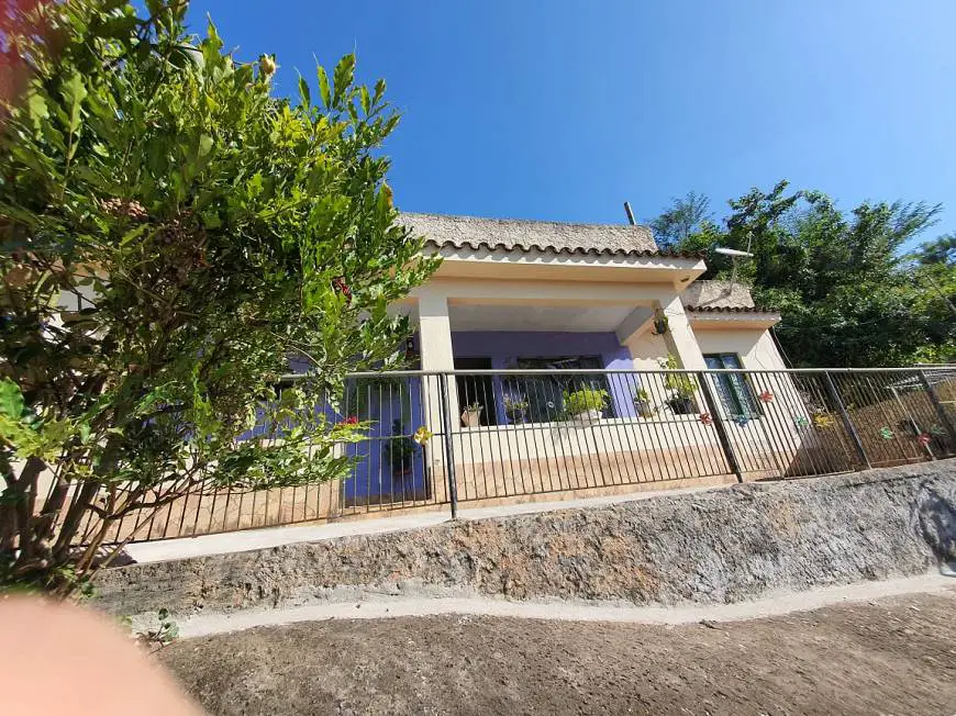 Foto 1 de Casa com 2 Quartos à venda, 40m² em Goiabal, Paty do Alferes
