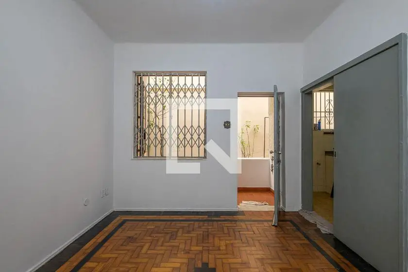 Foto 2 de Casa com 2 Quartos para alugar, 71m² em Grajaú, Rio de Janeiro