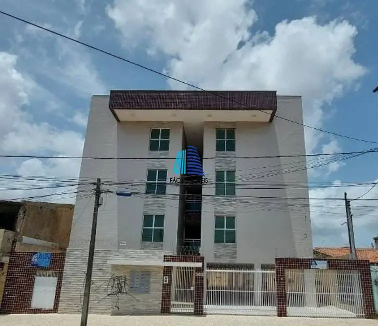 Foto 1 de Casa com 2 Quartos para alugar, 58m² em Henrique Jorge, Fortaleza