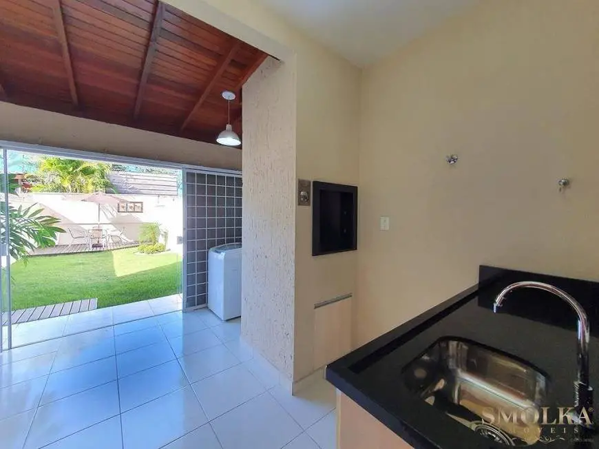 Foto 3 de Casa com 2 Quartos à venda, 102m² em Ingleses do Rio Vermelho, Florianópolis