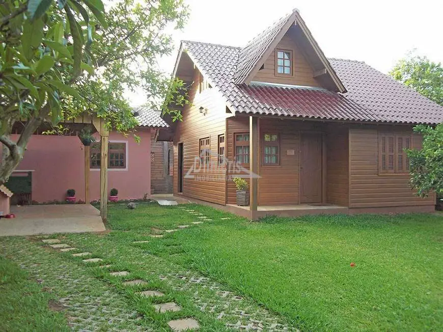 Foto 3 de Casa com 2 Quartos à venda, 363m² em Ipiranga, Campo Bom