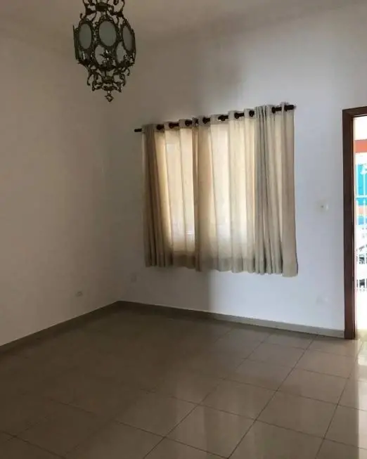 Foto 1 de Casa com 2 Quartos para alugar, 90m² em Ipiranga, São Paulo