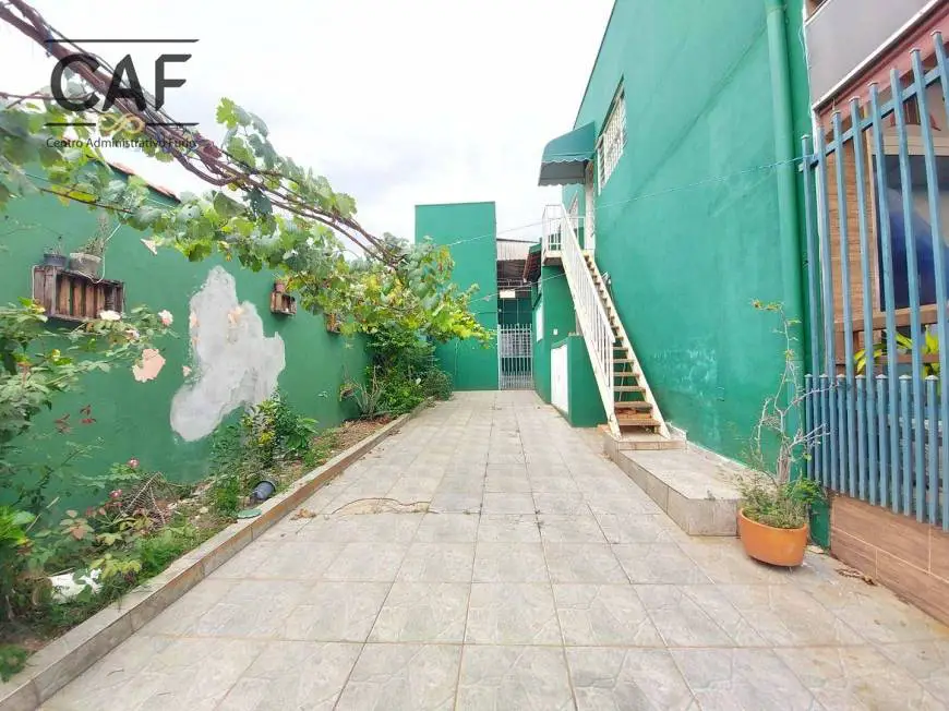 Foto 1 de Casa com 2 Quartos para alugar, 75m² em Jardim America, Jaguariúna