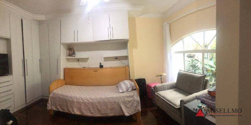 Foto 5 de Casa com 2 Quartos para alugar, 345m² em Jardim, Santo André