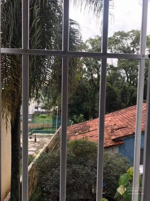 Foto 3 de Casa com 2 Quartos à venda, 70m² em Jardim Guerreiro, Cotia