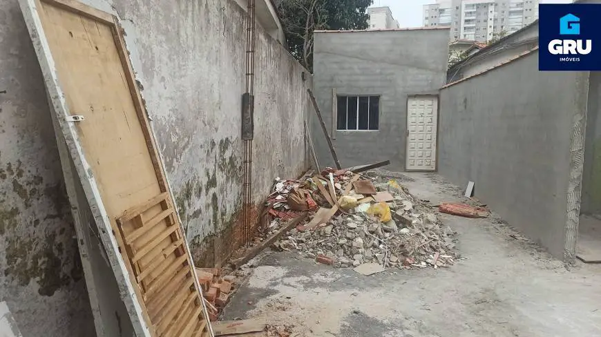 Foto 1 de Casa com 2 Quartos para alugar, 291m² em Jardim Santa Mena, Guarulhos