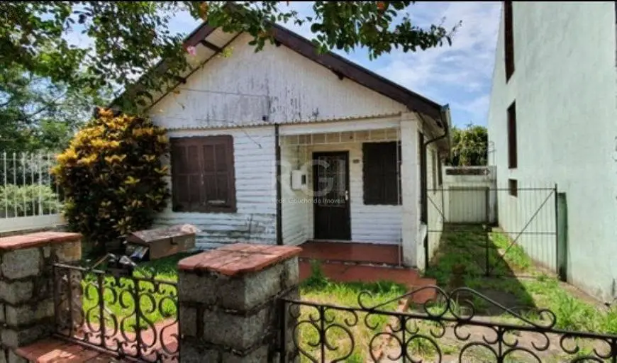 Foto 5 de Casa com 2 Quartos à venda, 300m² em Jardim São Pedro, Porto Alegre