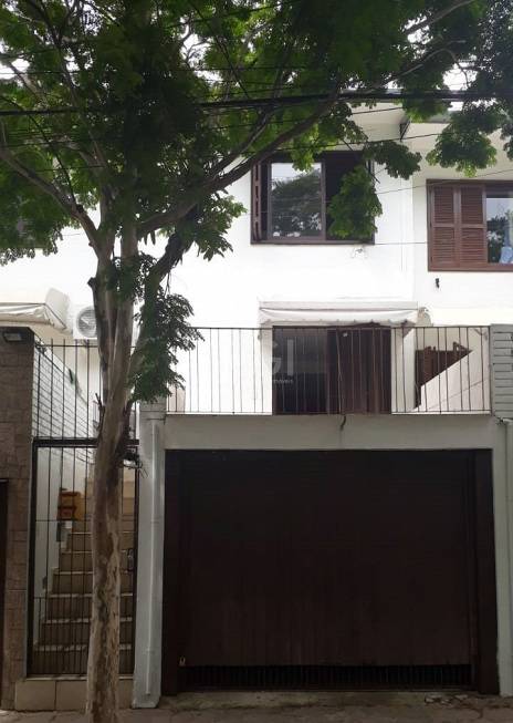 Foto 1 de Casa com 2 Quartos à venda, 79m² em Jardim Ypu, Porto Alegre