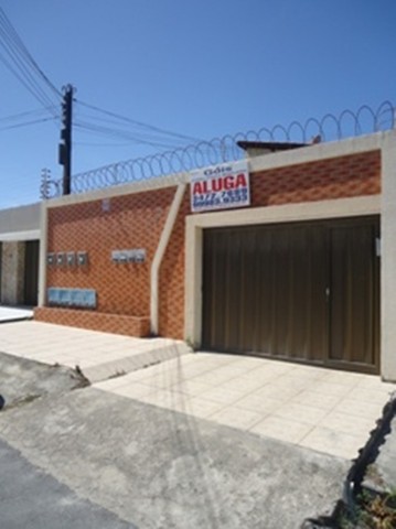Foto 1 de Casa com 2 Quartos para alugar, 50m² em Lagoa Redonda, Fortaleza