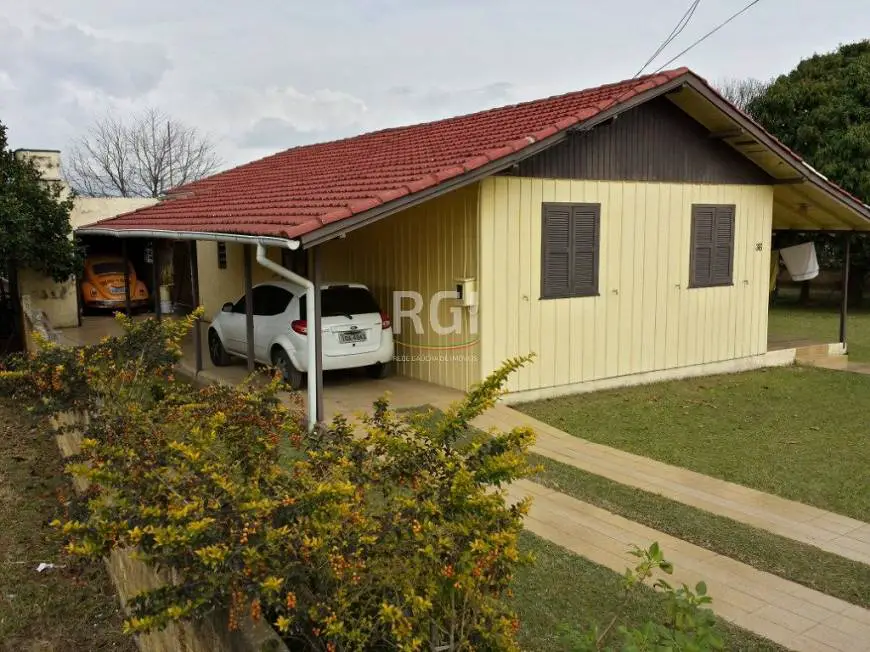 Foto 2 de Casa com 2 Quartos à venda, 900m² em , Laguna