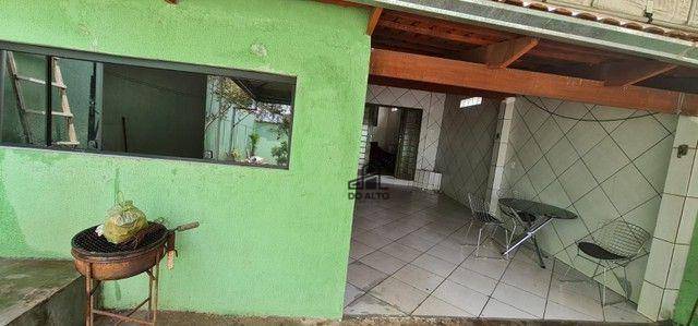 Foto 1 de Casa com 2 Quartos à venda, 80m² em Parque das Flores, Goiânia