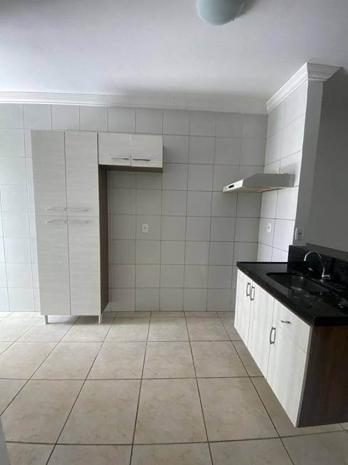 Foto 5 de Casa com 2 Quartos para alugar, 70m² em Prefeito José Walter, Fortaleza