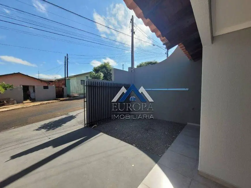 Foto 4 de Casa com 2 Quartos à venda, 65m² em San Rafael, Ibiporã