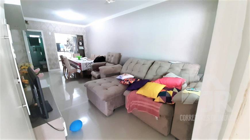 Foto 1 de Casa com 2 Quartos à venda, 80m² em Santa Regina, Camboriú