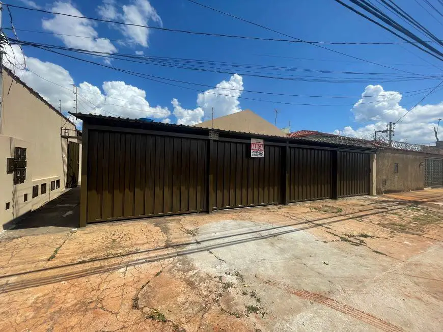 Foto 1 de Casa com 2 Quartos para alugar, 70m² em Setor Urias Magalhães, Goiânia