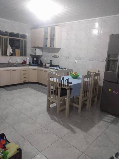 Foto 2 de Casa com 2 Quartos à venda, 100m² em Umbara, Curitiba