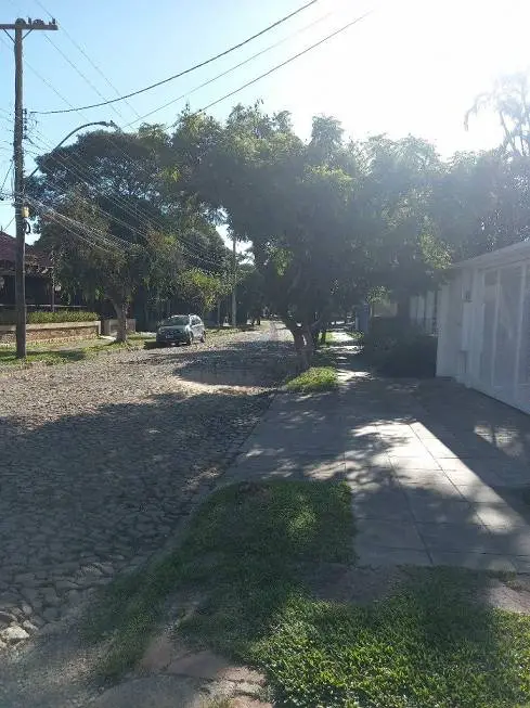 Foto 3 de Casa com 2 Quartos à venda, 178m² em Vila Assunção, Porto Alegre