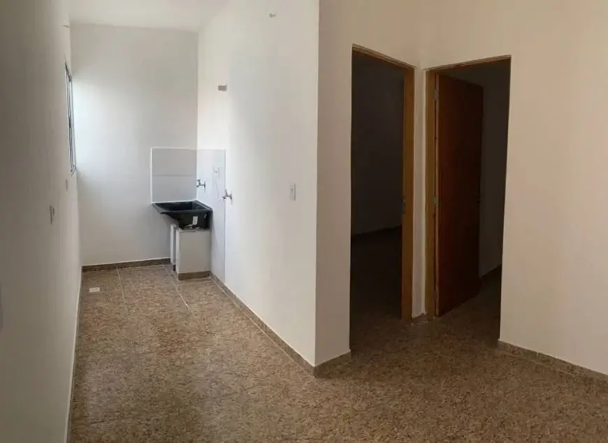 Foto 4 de Casa com 2 Quartos para alugar, 80m² em Vila Campestre, São Paulo