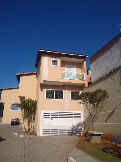 Foto 1 de Casa com 2 Quartos à venda, 105m² em Vila Carmosina, São Paulo
