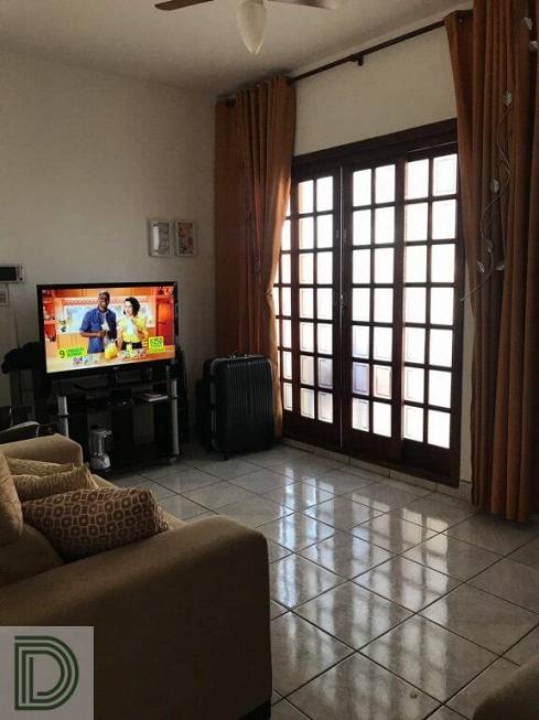 Foto 1 de Casa com 2 Quartos à venda, 120m² em Vila Gomes, São Paulo