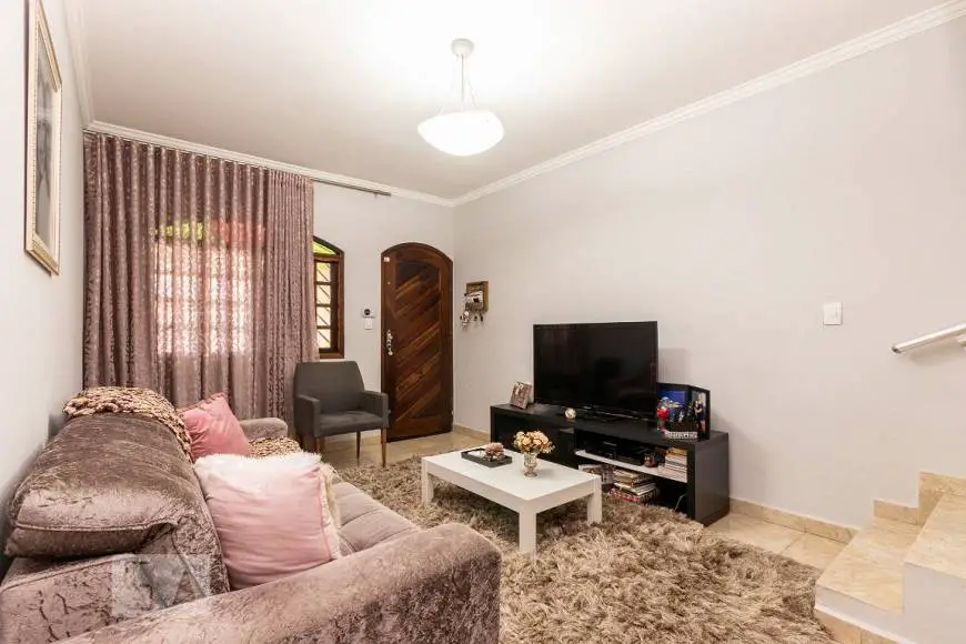 Foto 1 de Casa com 2 Quartos para alugar, 180m² em Vila Jacuí, São Paulo