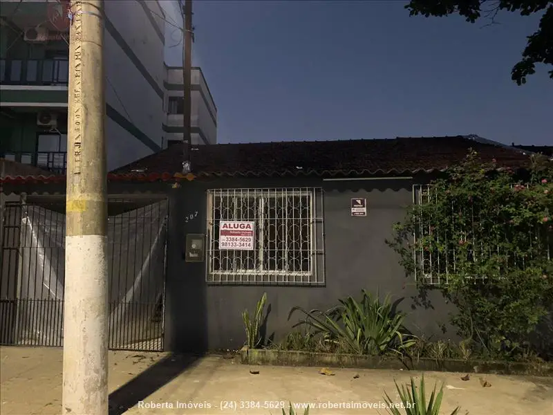 Foto 1 de Casa com 2 Quartos para alugar, 70m² em Vila Julieta, Resende