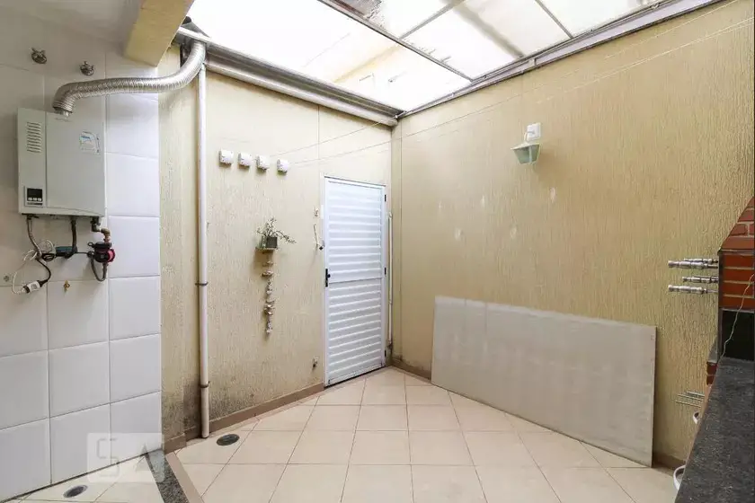 Foto 1 de Casa com 2 Quartos para alugar, 110m² em Vila Moinho Velho, São Paulo