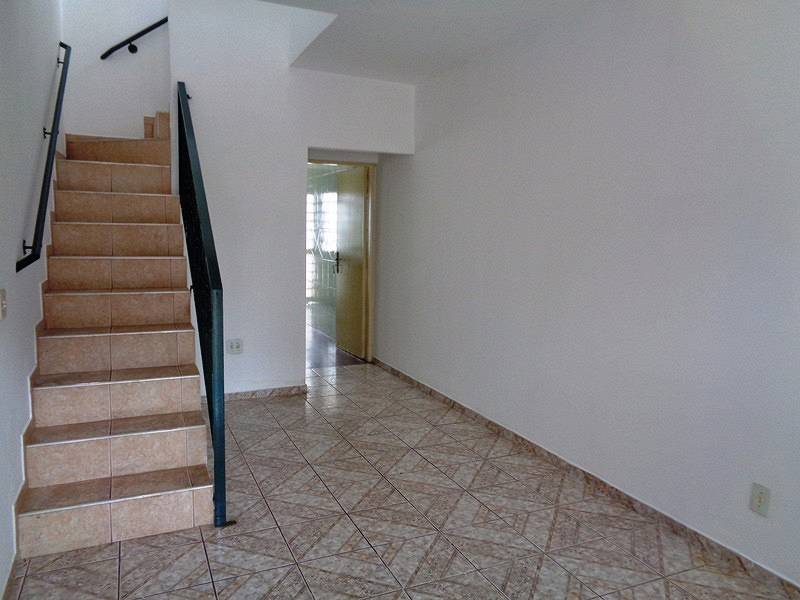 Foto 5 de Casa com 2 Quartos para alugar, 70m² em Vila Monteiro, Piracicaba